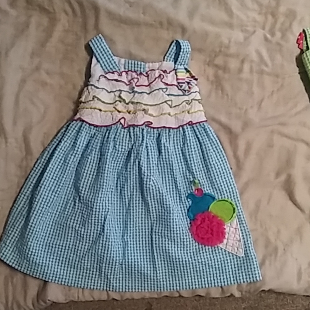 Bundle and Save. 😉2 spring dresses